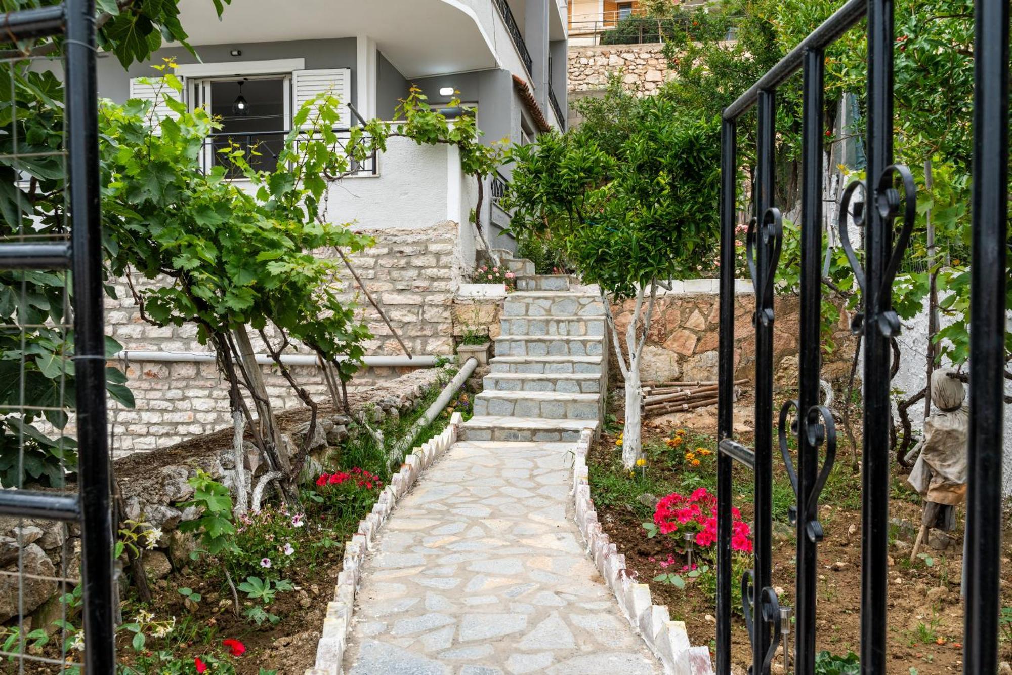 A&V Apartments Sarande Exterior photo